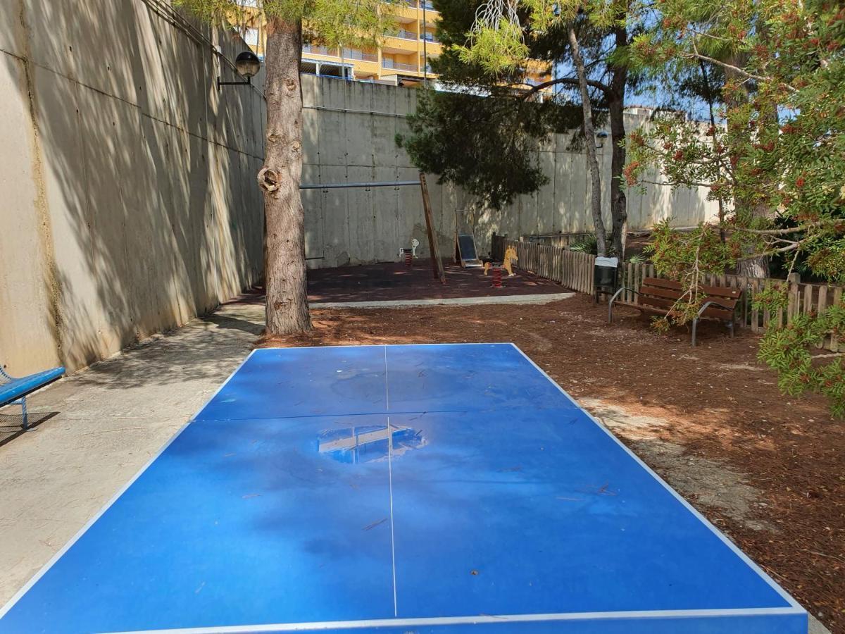 Apartment In Campoamor Overlooking The Swimming Pool Exterior photo